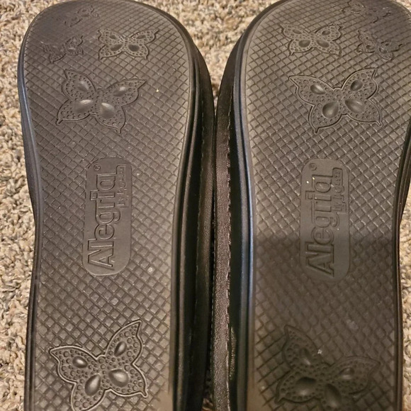 Alegria PG Lite Embossed Black Leather Slip On Shoes 38/8-8.5 - Picture 6 of 7